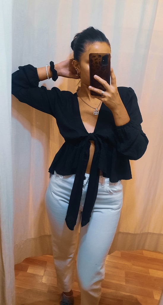 Blusa Madonna Lino Nudo