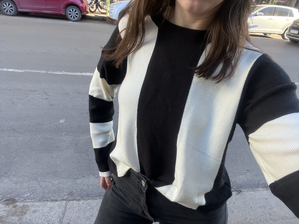 Sweater raya Vertical