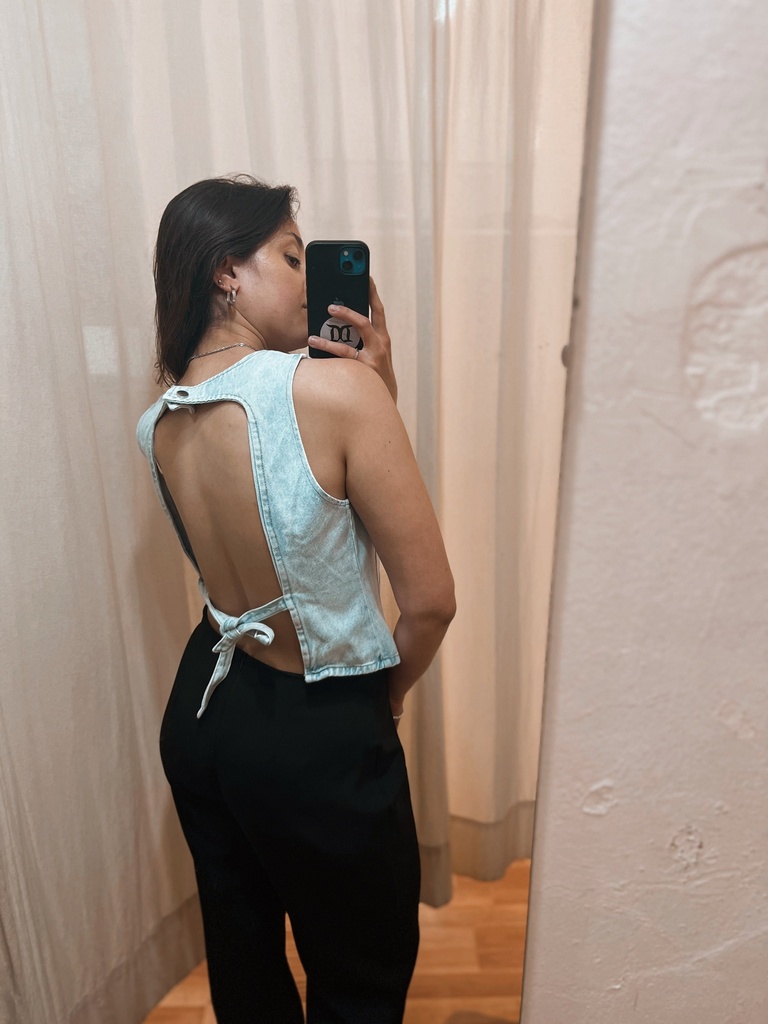 Top denim claro Americano