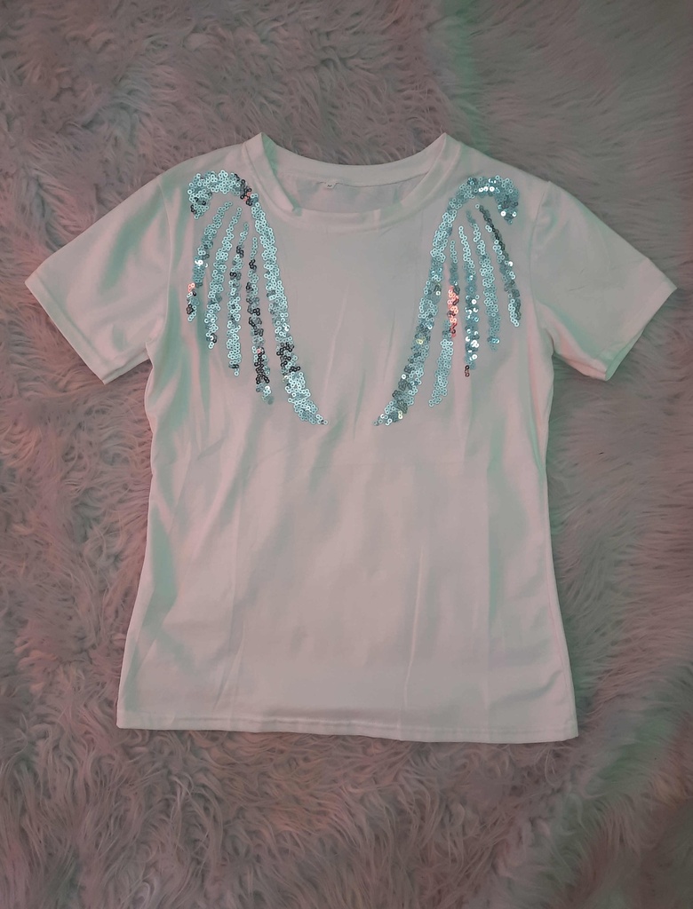 Remera Alas Lentejuelas