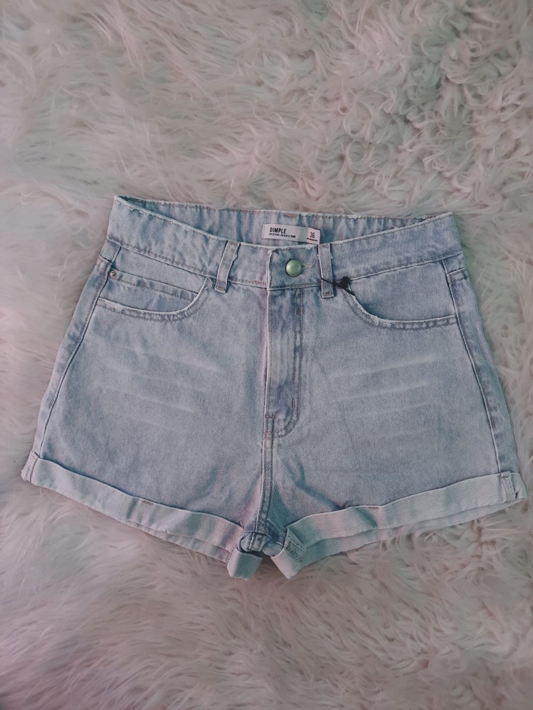 Short Mom Celeste Dobladillo