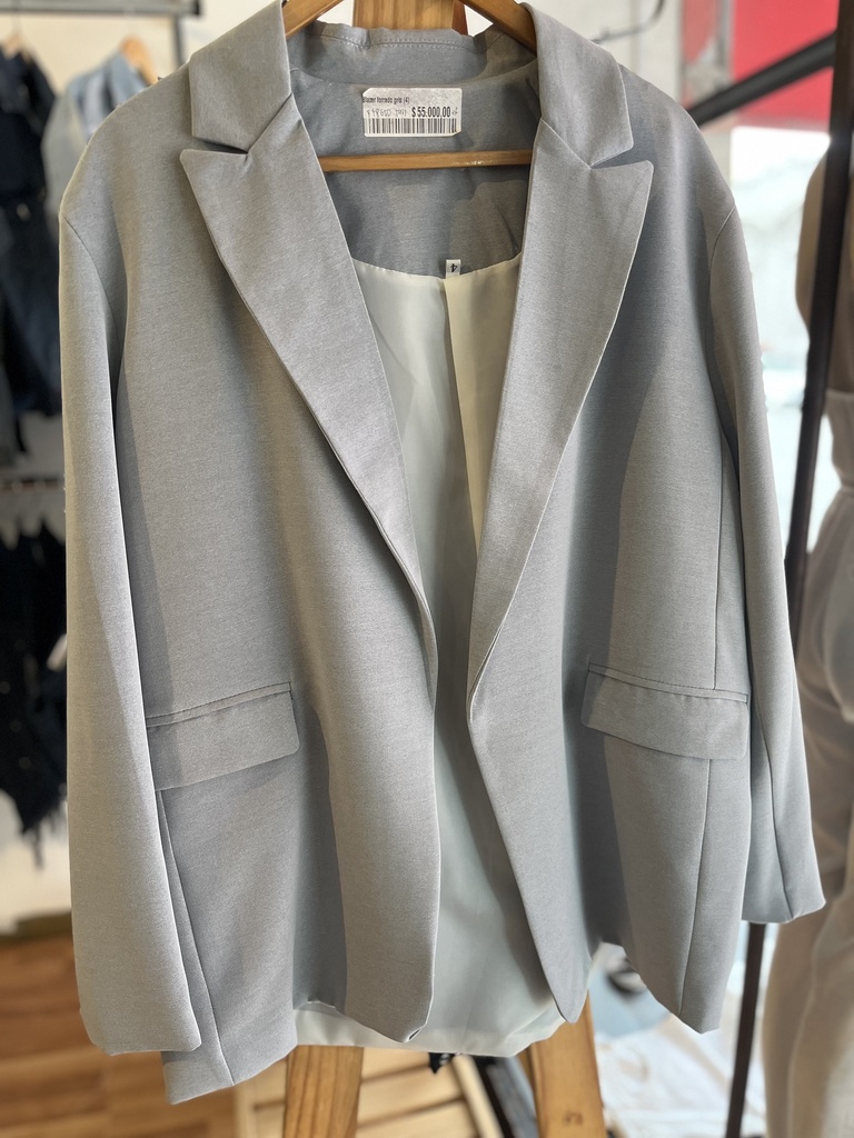 Blazer forrado gris