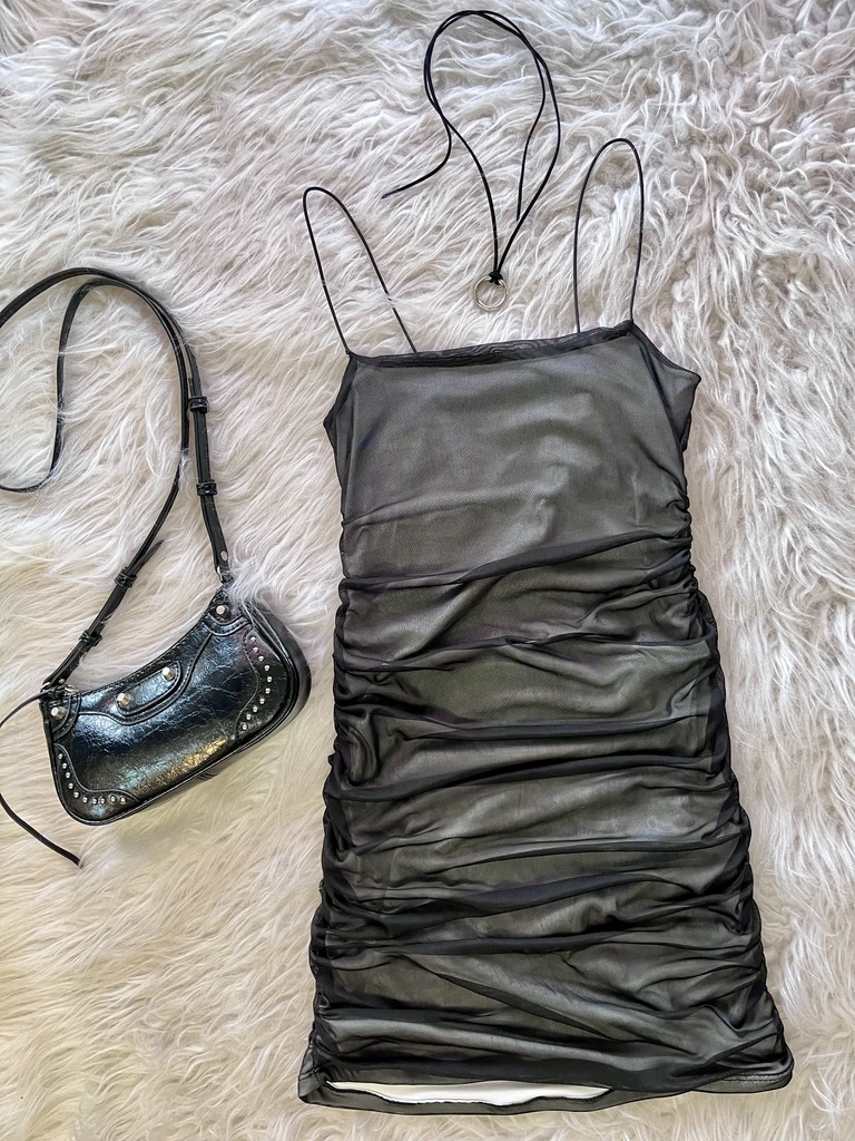 Vestido corto frunce y tul Camile