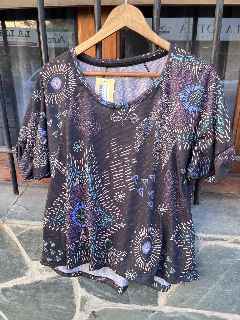 Remera jusi Pasionaria 